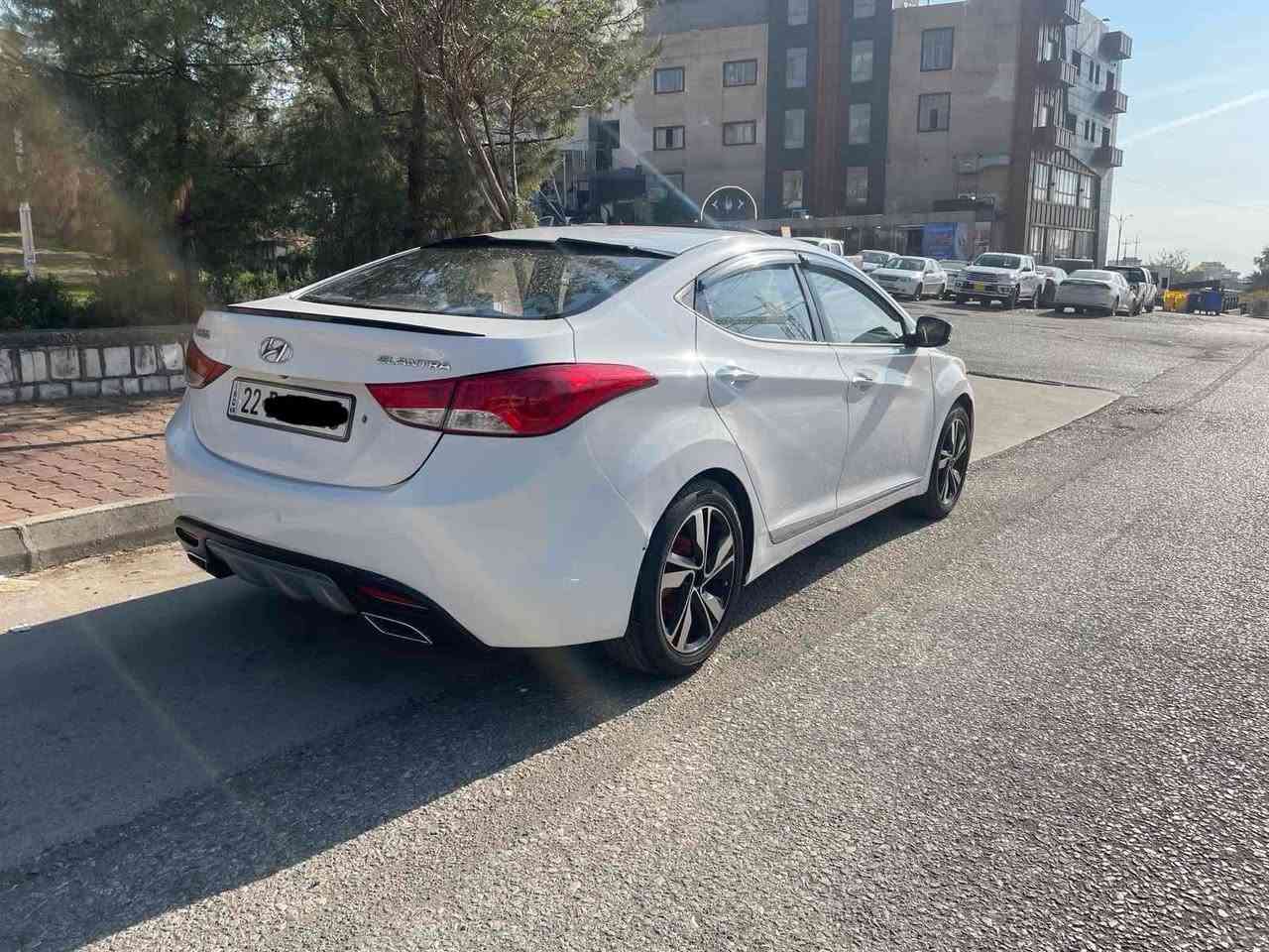 هوندا ئه لينترا٢٠١٤
مه كينه گه وره
قه پات مواصه فات
سه نه وي تازه يه تا٢٠٣٠
هه زه ي تازه يه
بي بوياخ
سعري١٢٦
***********
*********** السليمانية, العراق
