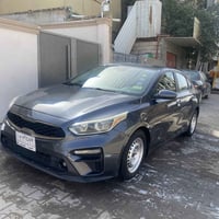 فورتي موديل21 كير عادي ماشية 50 سنوية 28 السياره حادثها سرقه يعني بايك...