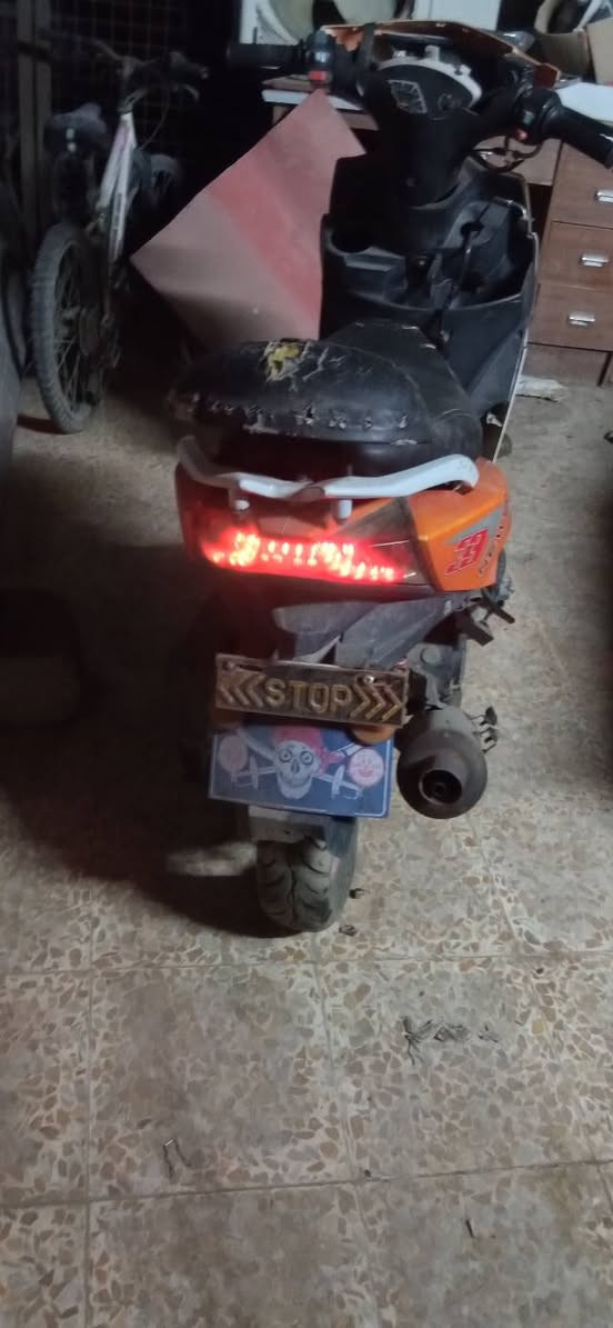 السلام عليكم ماطوري FS للبيع ينرادلو بس كور وماطور يرجع جاهر تشغيل سلف ما بي هندر مشيول باتري جديد السعر خاص راسلني وبيك خير ودلل


**إذا كنت صاحب هذا الإعلان وتريد حذفه لأي سبب، رجاءا أرسل رسالة إلى الدعم الفني**