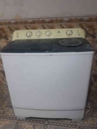 غسالات للبيع حجم كبير شرط الشغل غسل و تنشيف يغسلن بطانيات للإستفسار 07...