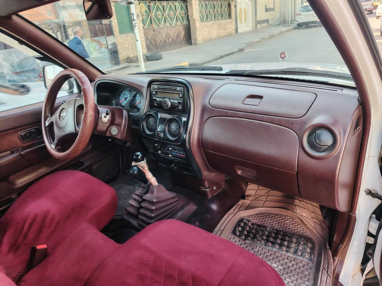 للبيع نيسان شبوط فور ويل ٢٠١٤رقم واسط السياره جديده مكفوله كفاله عامه العنوان كوت مركز المدينه *********** /***********
