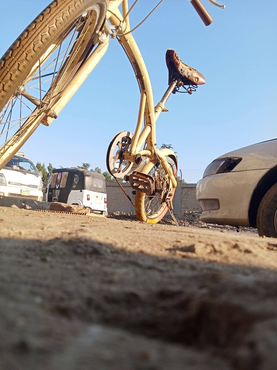 بايسكل للبيع السعر٧٠قفله سبعين ألف بس عايز جوب الكدام 
الرقم ***********
العنوان بغداد الحميديه شارع طاقه
