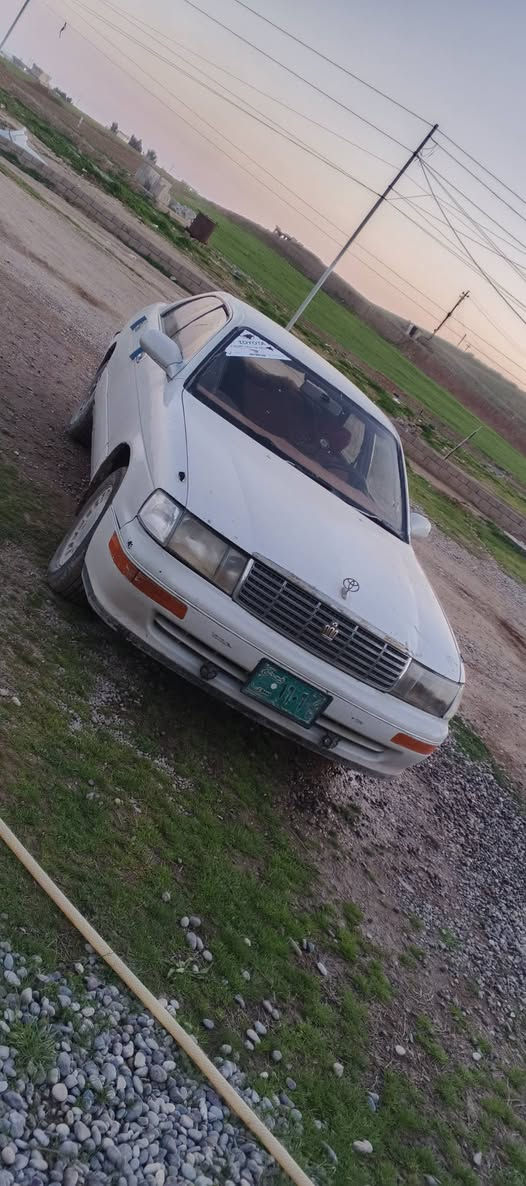 السلام عليكم  للبيع  أو مراوس حسب القناعه   بطه موديل 93 فحص نينوى. سنويه بيضه نافذه. شرط التحويل.  السياره گص فوگ جوه.  نضافه 80٪ گير شرط. محرك 2500بي بداية صرف بدون رخاوه  سعر 34 بيها مجال شيئ قليل خاص. اتصال ***********
