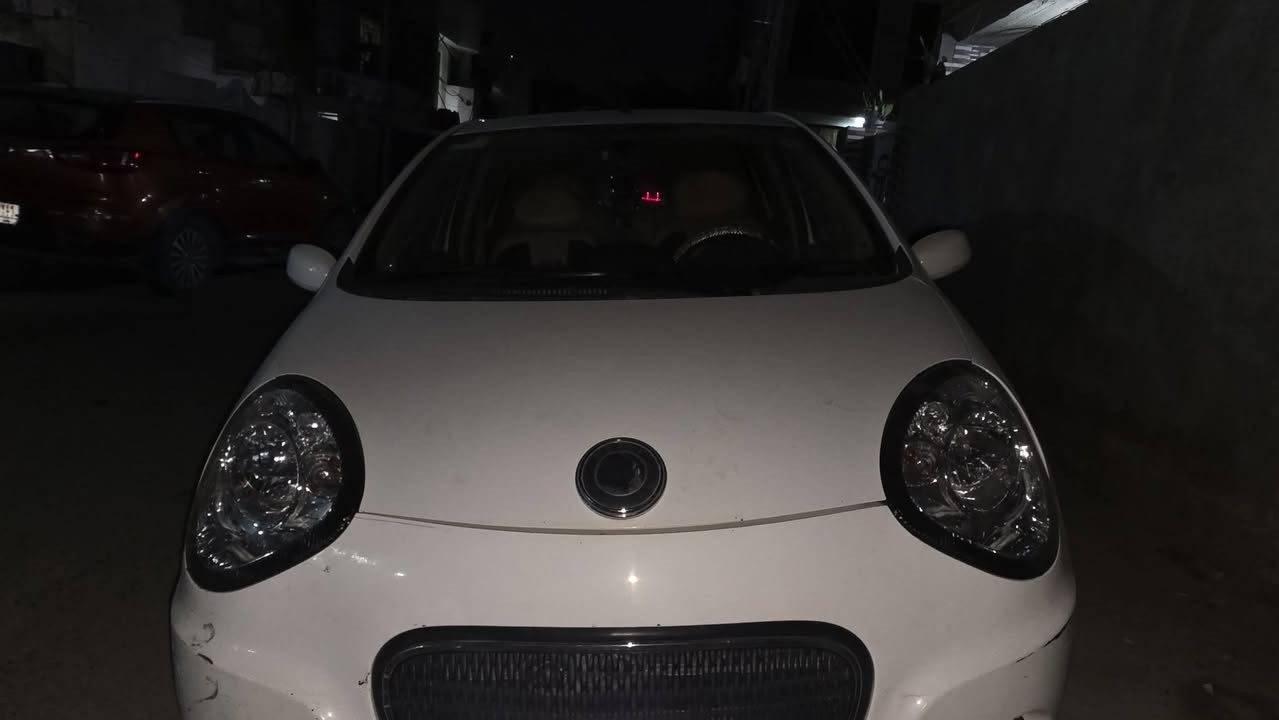 سلام وعليكم بانده الفين13 سياره شغاله تبريد شغاله سياره كلشي مابيه بس طختين بل باب رقم جديد وهزه جديده سعر44وبيه مجال مكانه بغداد بلديات رقم الهاتف***********
