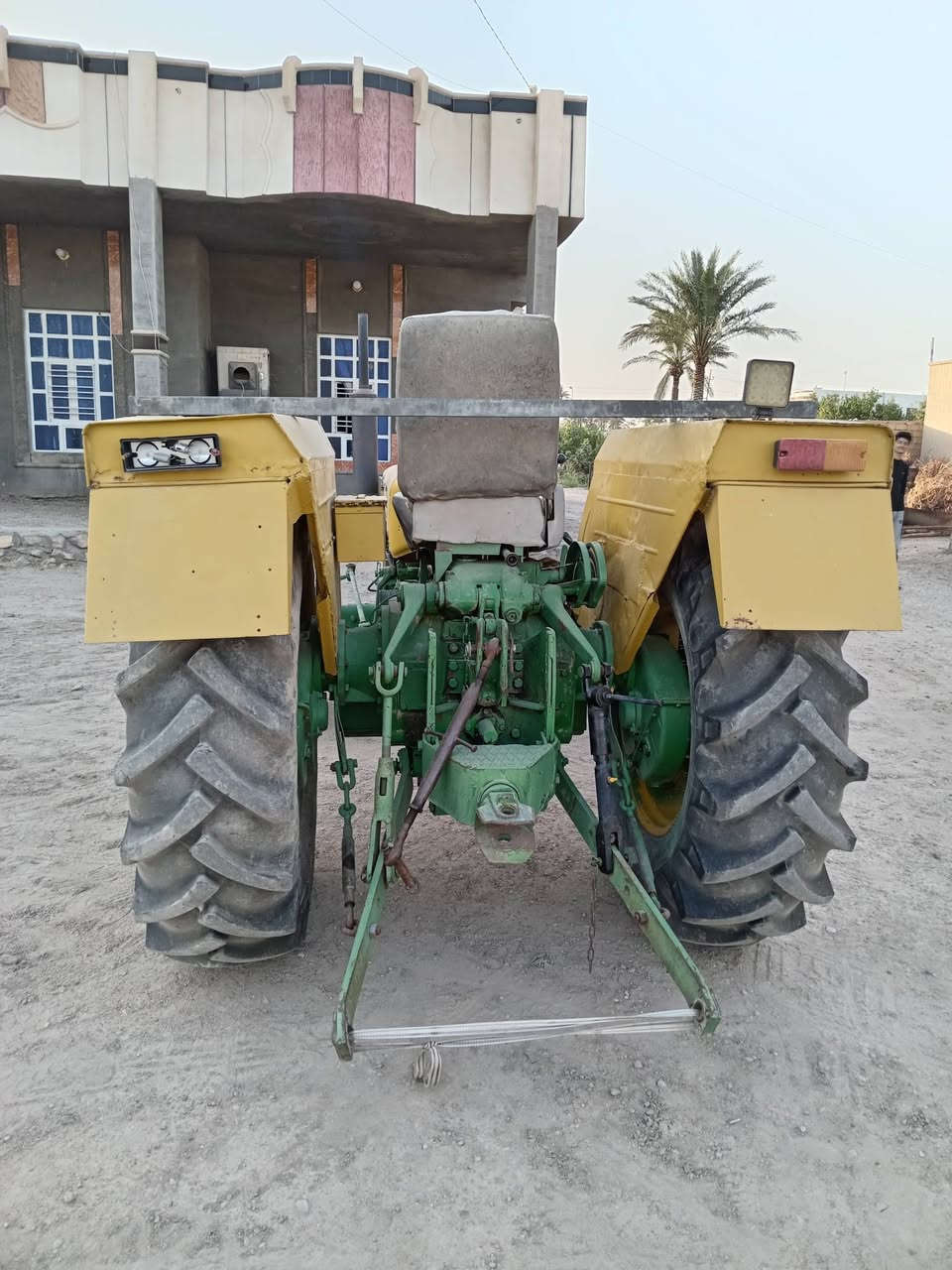 للبيع عنتر موديل 89 خطيه ماعرگان بكراب نكره صلف بأسمي تحويل ثاني يوم انبار مع العده
***********
