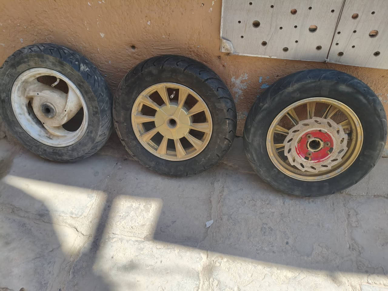 مكلف بل نشر للبيع جدد جيس 3 هنه وال اوياله ب40


**إذا كنت صاحب هذا الإعلان وتريد حذفه لأي سبب، رجاءا أرسل رسالة إلى الدعم الفني**