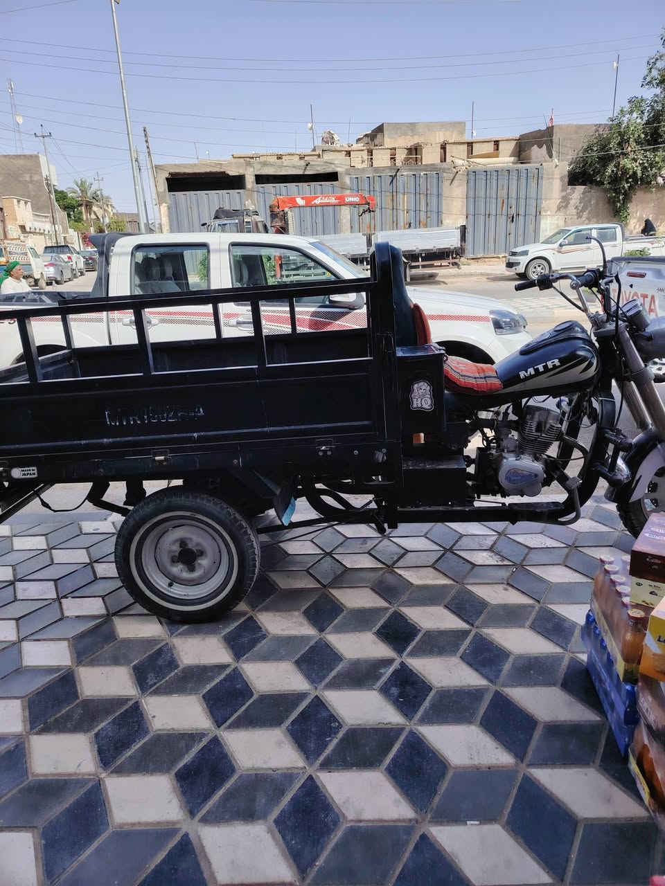 جبرين مديل عشرين مرقم ابيض مداور بيومه مكفولة من كلشي السعر خاص مكاني الرميثه


**إذا كنت صاحب هذا الإعلان وتريد حذفه لأي سبب، رجاءا أرسل رسالة إلى الدعم الفني**