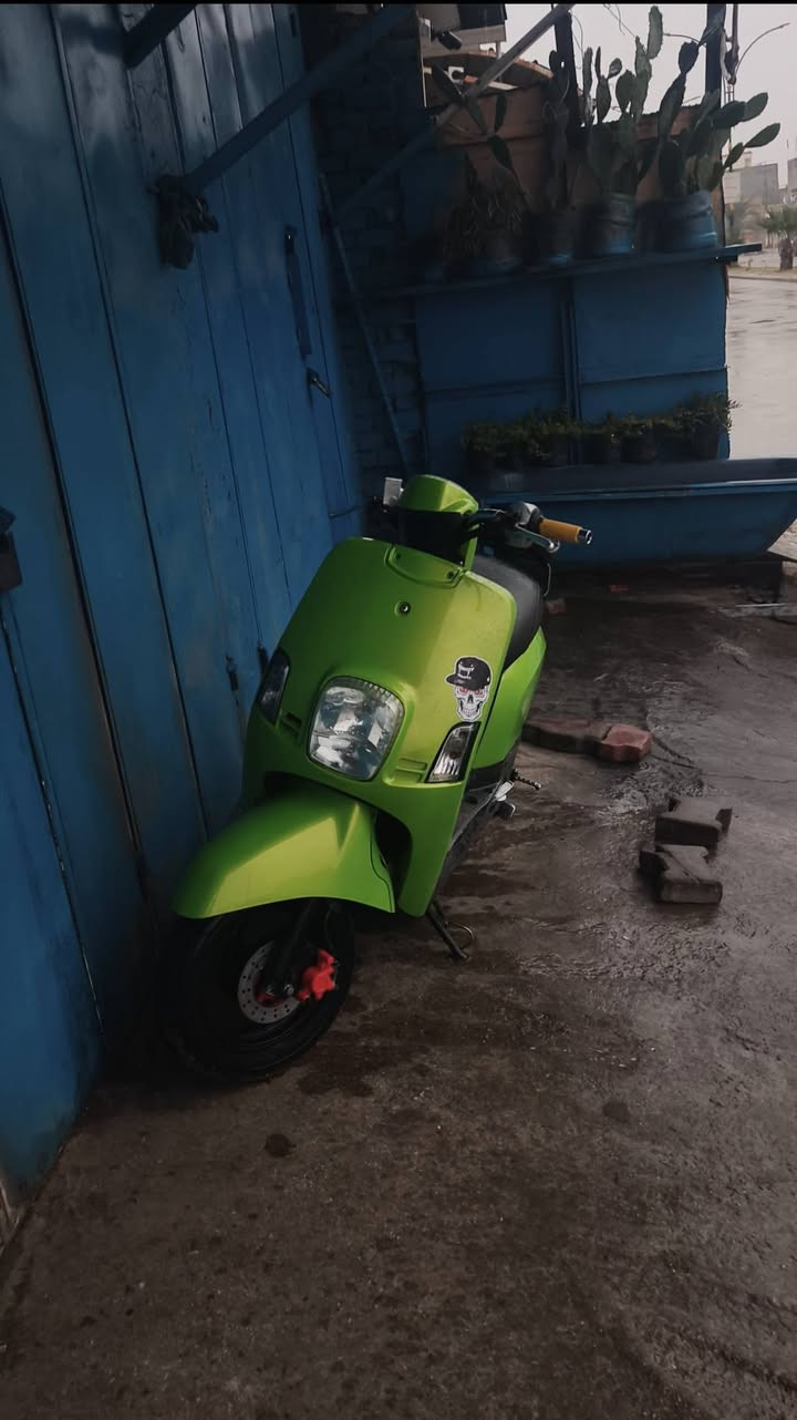 دراجة بوليسي للبيع السعر ٨٠٠ مكاني نعمانيه
***********
