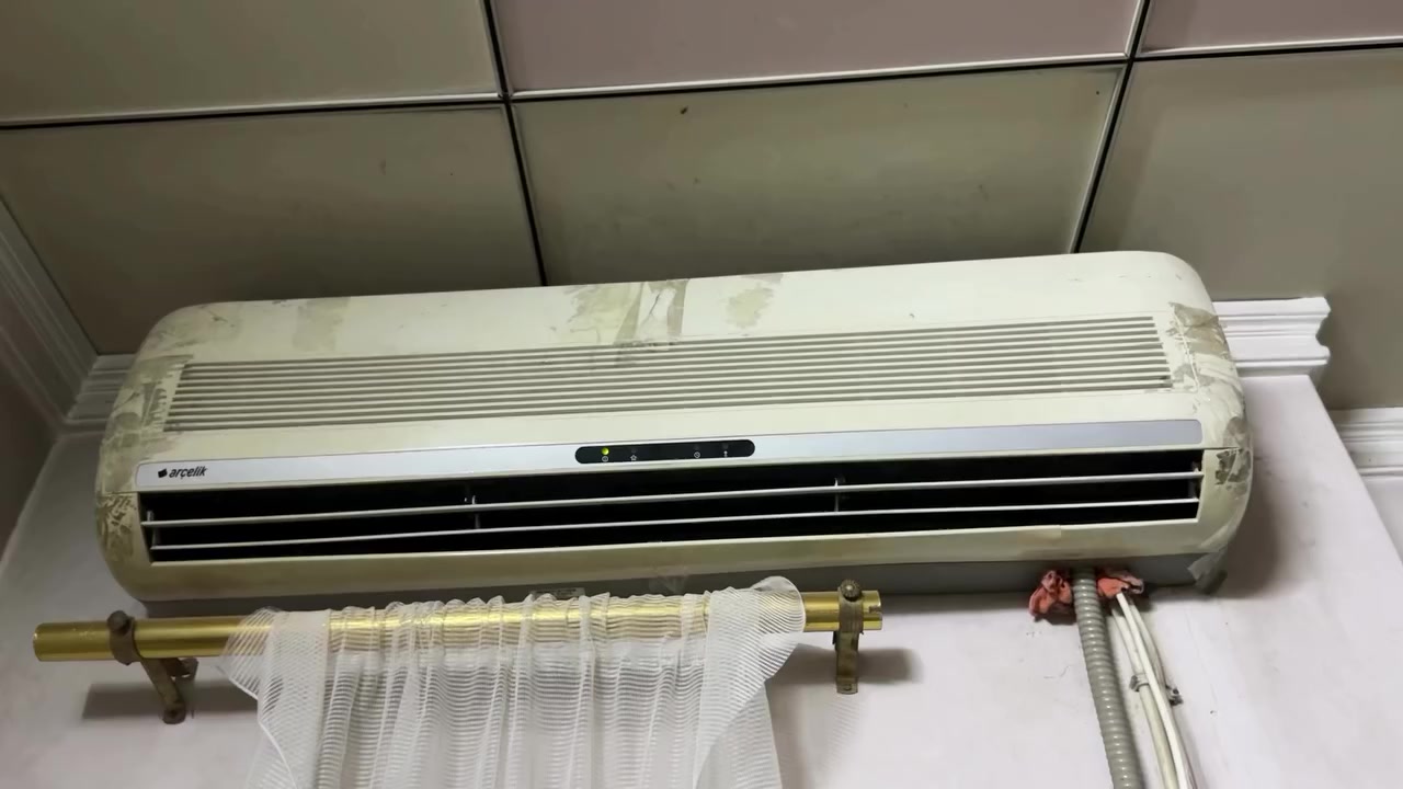 سبلتين للبيع بحالة ممتازة 🔥
✅ النوع: ارجلك أصلي

❄️🔥 الشغل: تبريد + تدفئة (فول شغل)

⚡ الحجم: 2 طن وسدس

🛠️ الحالة: شغالة 100% بدون أي مشاكل

💯 مناسب للبيت أو المحل

📩 للاستفسار أو التواصل خاص


**إذا كنت صاحب هذا الإعلان وتريد حذفه لأي سبب، رجاءا أرسل رسالة إلى الدعم الفني**