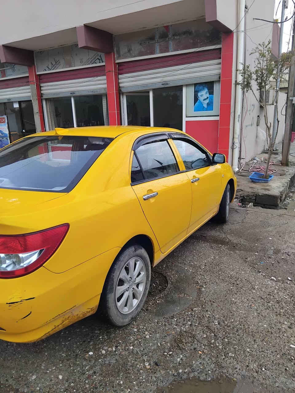 بي واي دي موديل 2013 نضيف بدون ضرر بدون صبغ رقم واسنوايه جديد  دفتر بانزين موجود شراي يخابر اني مكلف بل   نشر ***********
