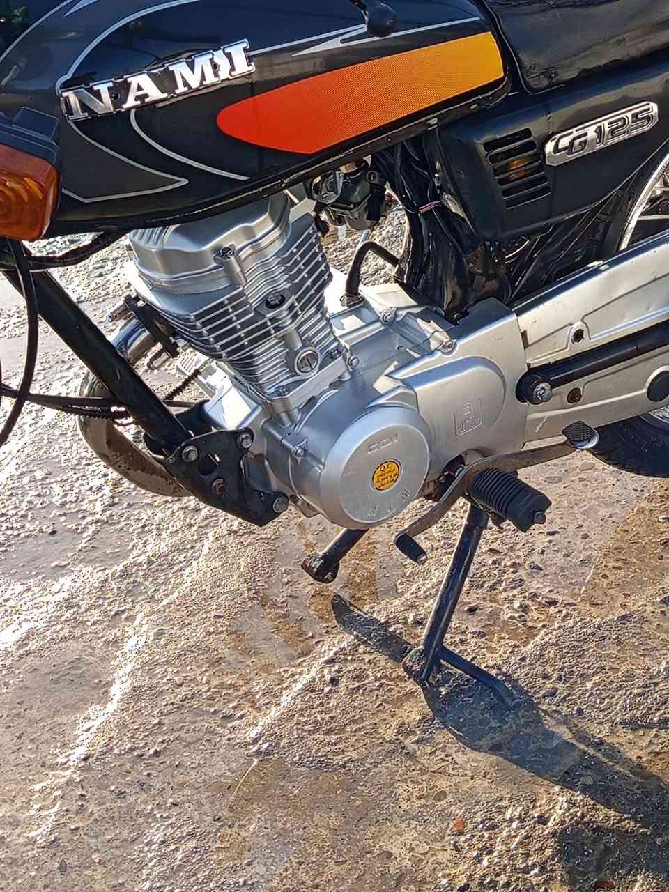 سلام عليكم مرخصه مدير الكروب نامه امتياز مديل 23 اوراق سكنر  الدراجه خير من الله مال موضف مرتبه الدراجه بريك اشاير لايت اول هندر نضيفه الدراجه مكينه مامفتوحه السعر 525 وبيها مجال بسيط *********** مكاني كربلاء البوبيات قرب كنطرة جامعة اهل البيت مو شراي لاتتصل
