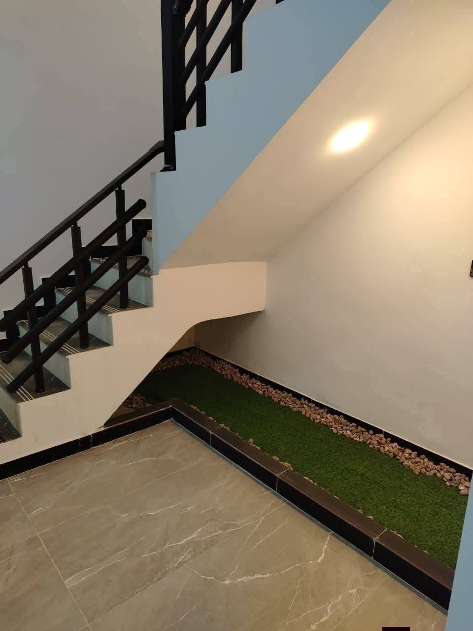 دار للبيع مساحه 150متر واجهة 7ونص متر نزال 20متر
بناء حديث درجه أولى #زيرو صفر طابو صرف طابقين #٣غرف نوم ٣ مجمع صحيات ٢ صاله ٢ مطبخ استقبال العنوان حي الفرات مقابل دائره الكهرباء الجديده شارع الصحفين سعر وتفاصيل اكثر الرجاء #الرجاء الرجاء اتصل #وتساب عل الرقم الهاتف *********** وشكرا للجميع #مندوبة_نور
