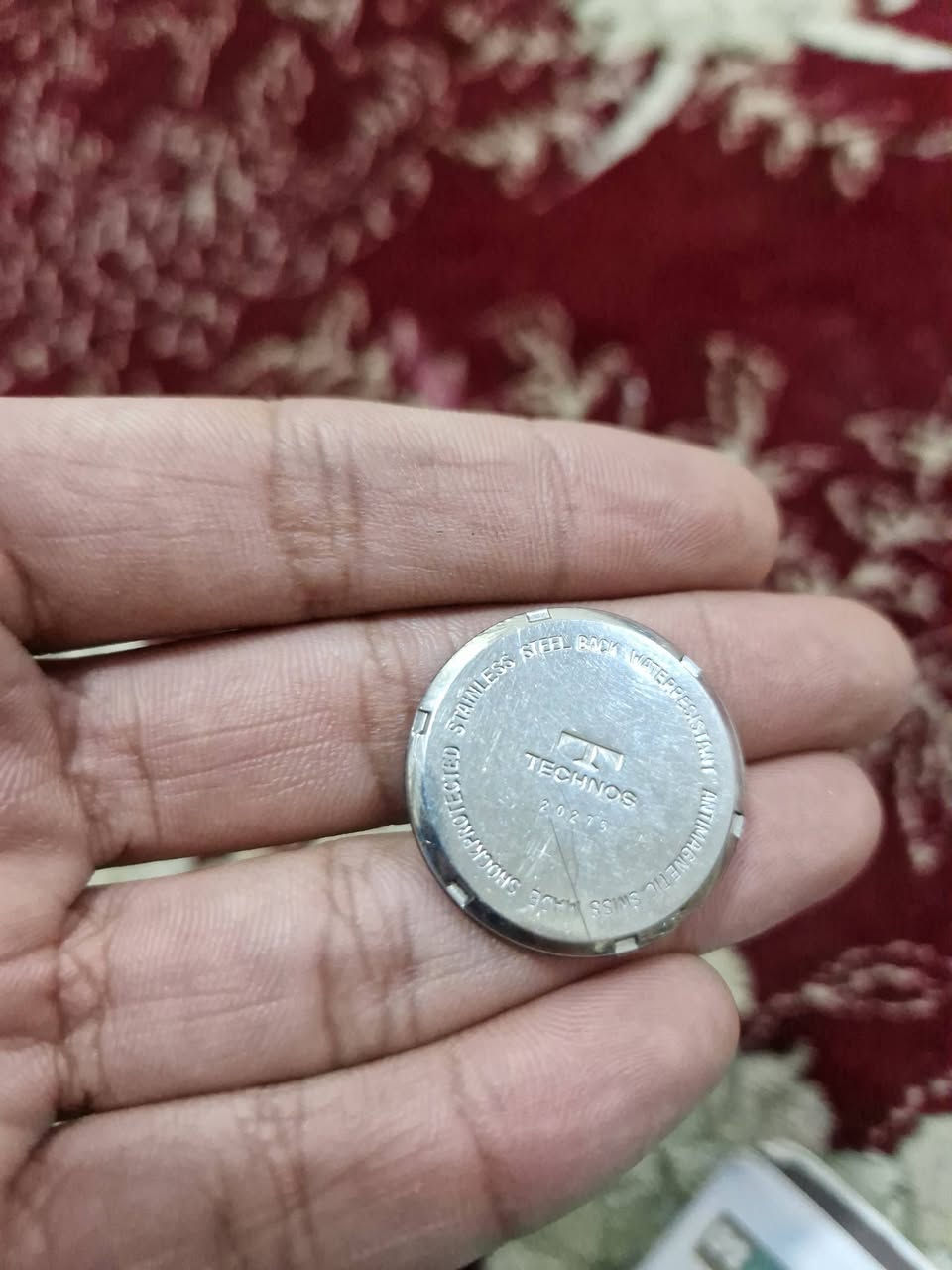 ساعة تكنوس سويسري اصلي فحم ابيع بس مشكلتهة اتوقع بسيطة لان نضيفة مكينتهة مع سير سعر ٣٠


**إذا كنت صاحب هذا الإعلان وتريد حذفه لأي سبب، رجاءا أرسل رسالة إلى الدعم الفني**