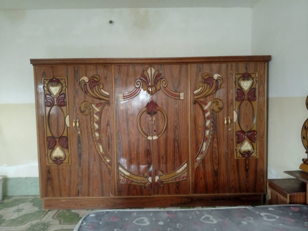 غرفه خشب  عراقي ب٣٠٠وبيها مجال بسيط مكان الكرمه


**إذا كنت صاحب هذا الإعلان وتريد حذفه لأي سبب، رجاءا أرسل رسالة إلى الدعم الفني**