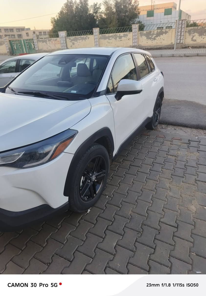 السلام عليكم
كورلا موديل 23 ياباني اصلي محرك 2000 بانزين فقط الحادث جامغ وبنيد السباره ماشيه 44 قابل لزياده مكان السياره واسط رقم بغداد تحويل مباشر السعر 165 

*********** اي ستفسار حاظر
