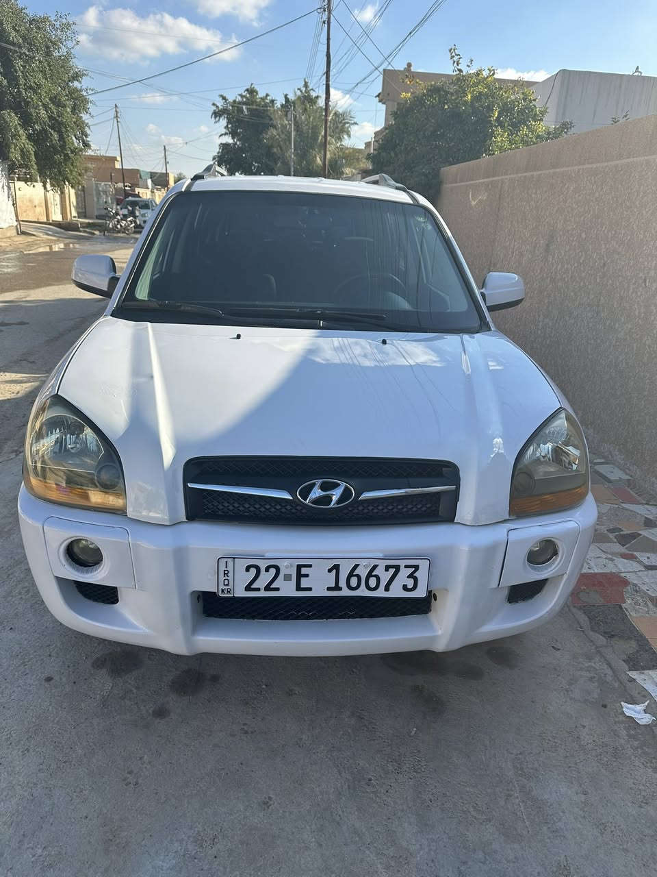 السلام عليكم
توكسان 2009 خليجي ابيض ثلجي
بيها نص باب السائق صبغ شرط الفحص
رقم اربيل اوربي 
سنويه 2028
هزه وبراد 2026
مكينه 2000 دوش شرط بدون عيب
ماشية 200
كير شرط بدون عيب
كامره خلفيه دواره
شاشه ابل كار بلي
حساسات
ويل كروم + تخم تاير
صدر + حداديه+ تبريد+ تدفئه + كهربائيات
كلشي شغال بيها وبلخير عل ياخذها
سعر (111) وبيها مجال بسيط
مكان السياره تكريت
للاستفساره الاتصال(***********)
