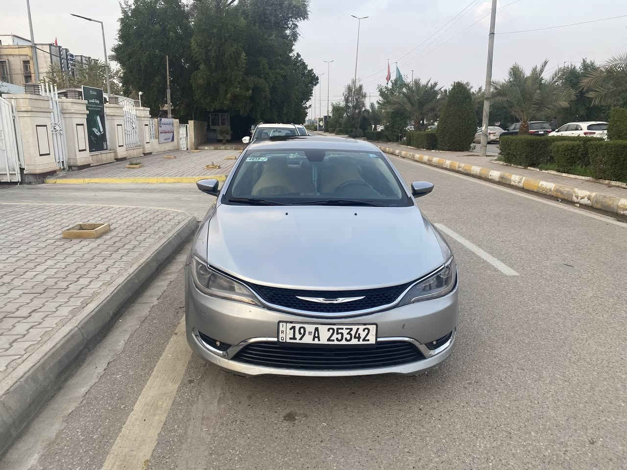 � للبيع – كرايسلر C200 موديل 2015
• اللون: سلفري
• رقم التسجيل: كربلاء
• السنوية باسمي ومجددّة لغاية 2027
• السيارة نظيفة وحالتها ممتازة
• لا تحتاج صرف

💰 السعر: شده 100 ورقة
📞 الاتصال: ***********
❗ البيع للجادين فقط
