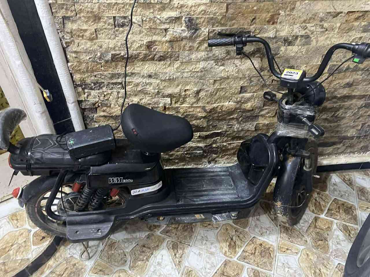 السلام عليكم بايسكل شحن للبيع 150 وبي مجال مكان ديالى خالص
نقص شاشه🌫

جوزه 🔓

سكليتر يكطع ⚡خمس باطريات☠️حجم 20


**إذا كنت صاحب هذا الإعلان وتريد حذفه لأي سبب، رجاءا أرسل رسالة إلى الدعم الفني**