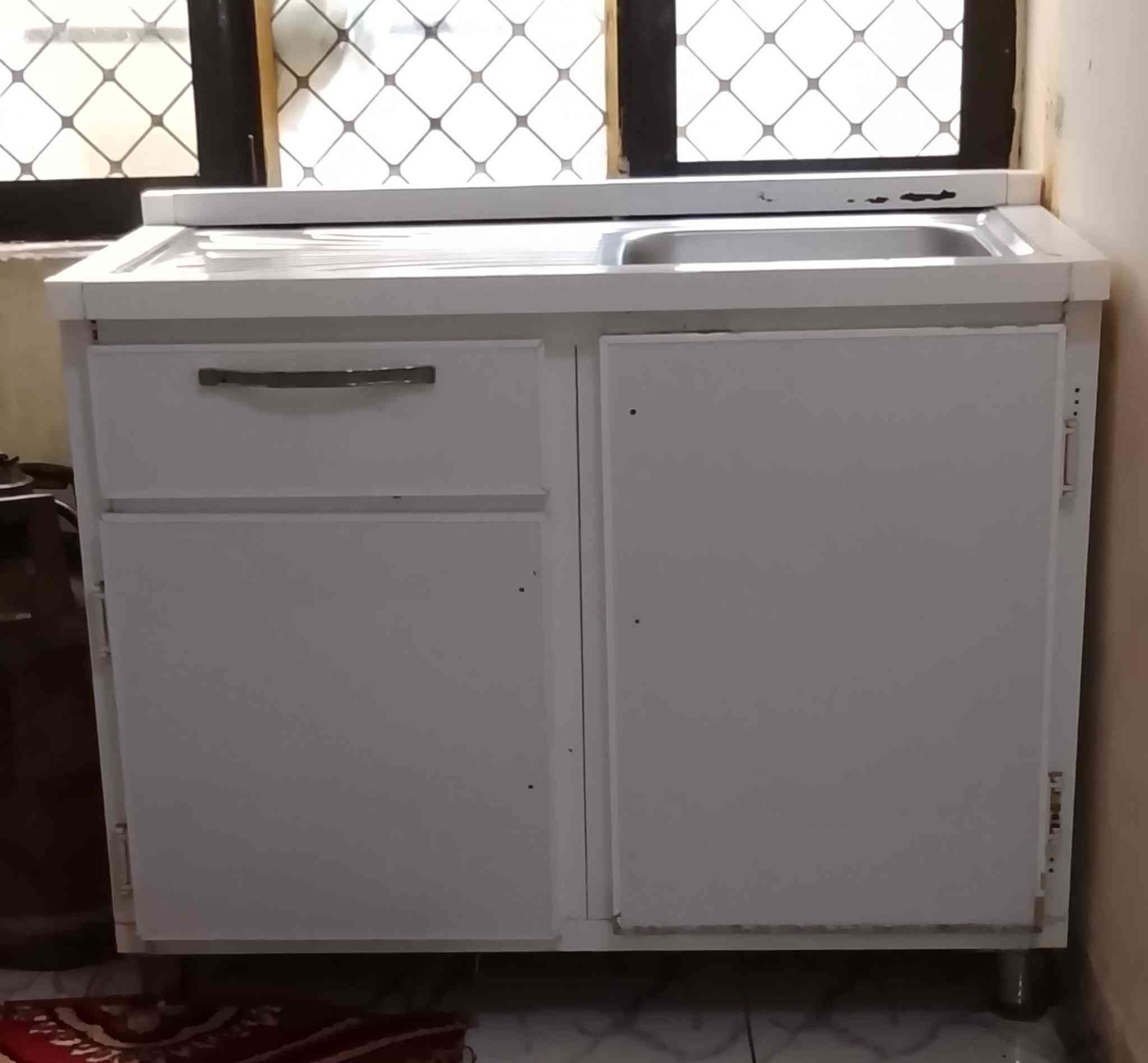 السلام عليكم 
كاونتر نظيف سعره 60 الف
البايسكل جديد اي نقص ما بي ونظيف 💯
سعره 60 الف 
براد شغال سعره 25 الف 
مكاني بابل قريب ع  مستوصف حي العسكري هذا رقمي أو مراسلة الخاص 
***********
