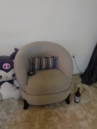 تخم  الاسود دوشمة ب60 الف يمكن يرجع 250 سعر القاهرة بغداد 07755402101