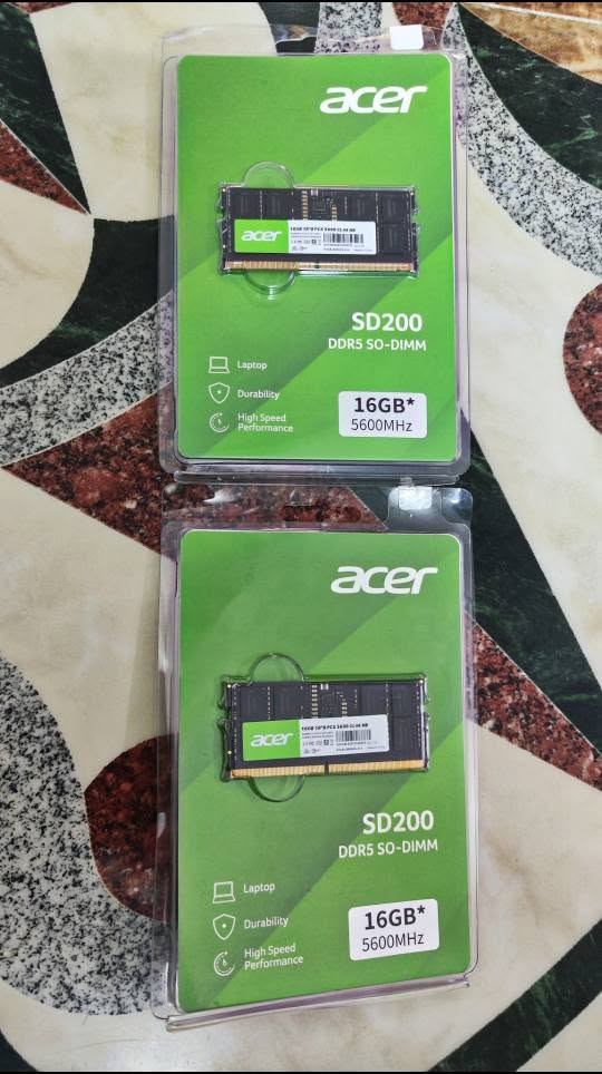 رامات لابتوب  crucial وacer جدد سرعة 5600 ddr5 كل قطعة 16 كيكة مكاني بغداد *********** بغداد, العراق
