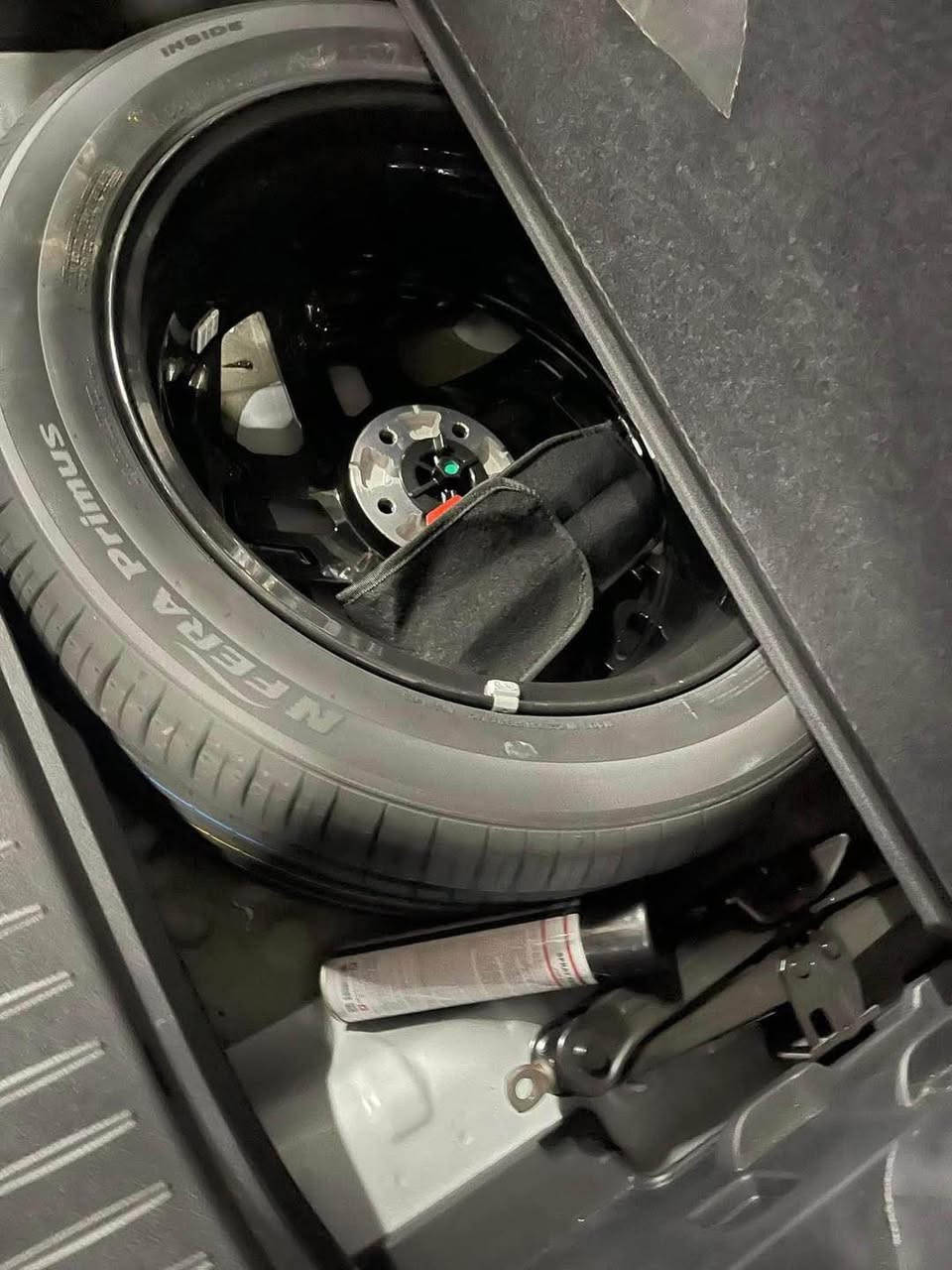 رمضان كريم

كيا سبورتج خليجي 2024 ضمان شركه نم 5 سنوات 

مرقم بغداد 

السياره ماشيه  22 الف كيلو  

مكفوله كفاله عامه  من الصبغ والحادث  والبارد  عدا كم حالوبه بالقماره 

 قماره حديد 

بصمه تشغيل 

جنطه كهرباء

تبريد مناخي

كراسي كهرباء

تدفئه مقود والكشنات 

نقطه عمياء 

شفتات استيرن 

شاحن وايرلس 

ويل كب حجم 19 انج 

هندر كهرباء / اوتو ستوب 

مرايه عاكسه للضوء 

تبريد  خلفي

السياره جديده جدا ورايدها 210$ 

والاتصال ‭0773 351 2677‬

بغداد / الوزيريه بغداد, العراق
