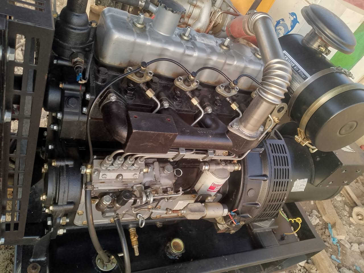 سلام عليكم  للبيع مولد بيركز صيني جديد كلش مشتغل اقل من 200 ساعة 37 كيفي شغال نكرة  شاشة حماية حساسات  اي خلل تطفي عنوان بغداد ابو غريب السعر 25 وبيهة مجال بصيط الستفسار اكثر اتصل علة هاذ الرقم او مراسلة واتساب ***********
