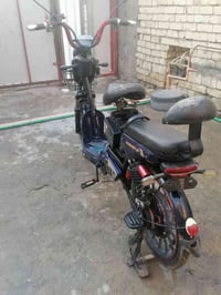 دراجة شحن للبيع يرادلها فقط تبديل بطاريات لين جانت متروك شوية السعر ١٠...