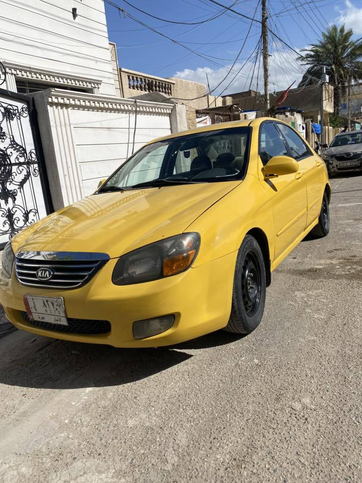 كيا سبكترا للبيع رقم انبار بسمي شخصياً سنويه ل2027 انكليزي بس الرقم الماني
2009 وارد امريكي ضربتها قبق جنطه وشويه من الحوض وهنا بالعراق انطخت بيدي باب السايق تبديل عندي صورتها قبل مابدل بدون دواخل تكم شواصي لغود كله مكفول كير مكينه خير من الله تبريد العام بدلت منضومه جديده وقبل اسبوعين بدلت فريز يعني تبريد انجماد خير من الله
رولات قوايش جوينات قاعده مال فيوزات كله جديد دوشمه عام ارضيه وسقف وكشنات شاشه وكامره دوراه
واسف على الاطاله 
مكاني بغداد الدوره خلف جامعه كلكامش
السعر67 وبيها مجاال بسيط
للاستفسار 
***********
