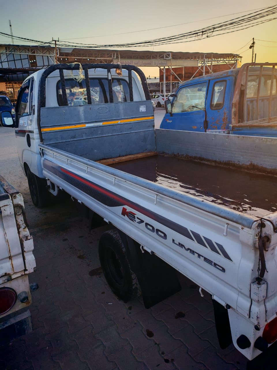 سلام عليكم كية 2700 موديل 2021 رقم بغداد سيارة جاهزة بيه تخم تاير جديد 

مبدل فقط بنيد مابيه حادث سيارة نضيفة وجاهزة 

باسم شركة ابداع البعاج تريد تحول او تريد بس وكاله شتريد موجود 
السعر 127

 ***********
