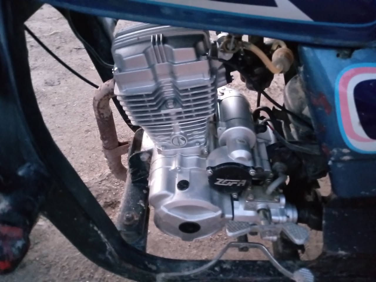 السلام عليكم ستوته للبيع موديل 19 أوراق اصولي تخم تاير جديد  شاصي كفاله محرك كفاله كهرباء شغاله نكره سلف مكلف بنشر هاذه رقم راعيه *********** مكان الفجر
