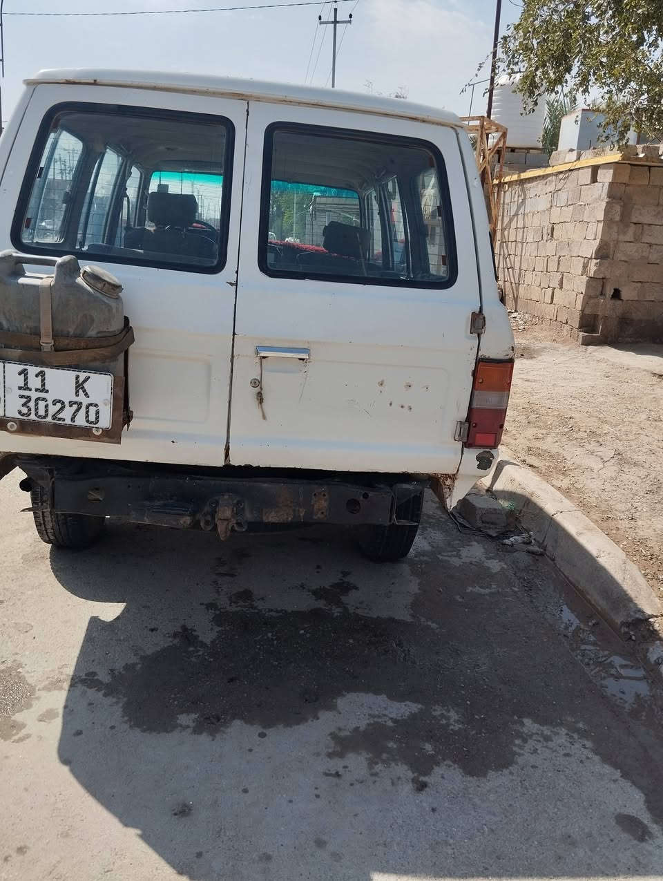 سلام عليكم لاندكروز للبيع 89 سياره خير من الله رقم بغداد تحويل بسم المشتري السعر اب46 وبيها مجال حك جيه الاستفسار اكثر عرقم ***********
