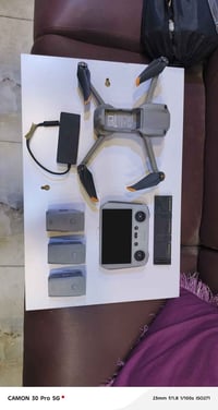 درون اير تو اس للبيع نظيفة كلش جوستك سمارت ريش اضافية ومع ٣ بطاريات وك...