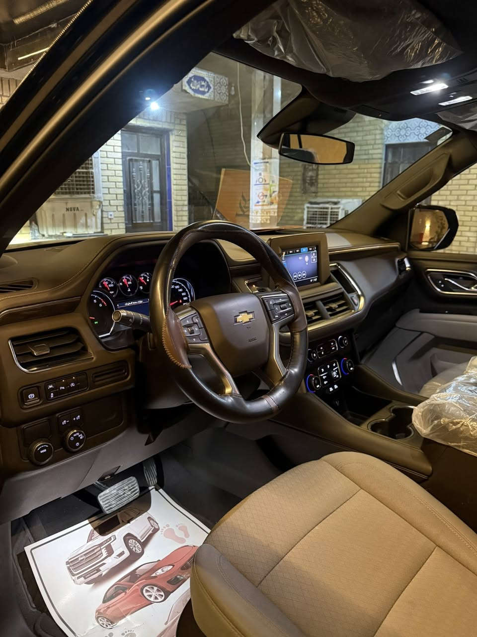 تاهو LS   2024 مكفوله كفاله عامه ماشيه 25 الف جديده السياره وكاله المنصور ضمان السعر 510 وبيها مجال بسيط الرقم ***********
