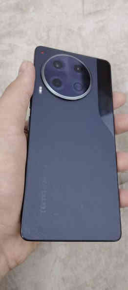 تكنو كامون 30ذاكره 256 ورام 12 بدون كسر شرط 

ما بدل بي شي بي 

لاستفسار اتصل على الرقم 

***********
