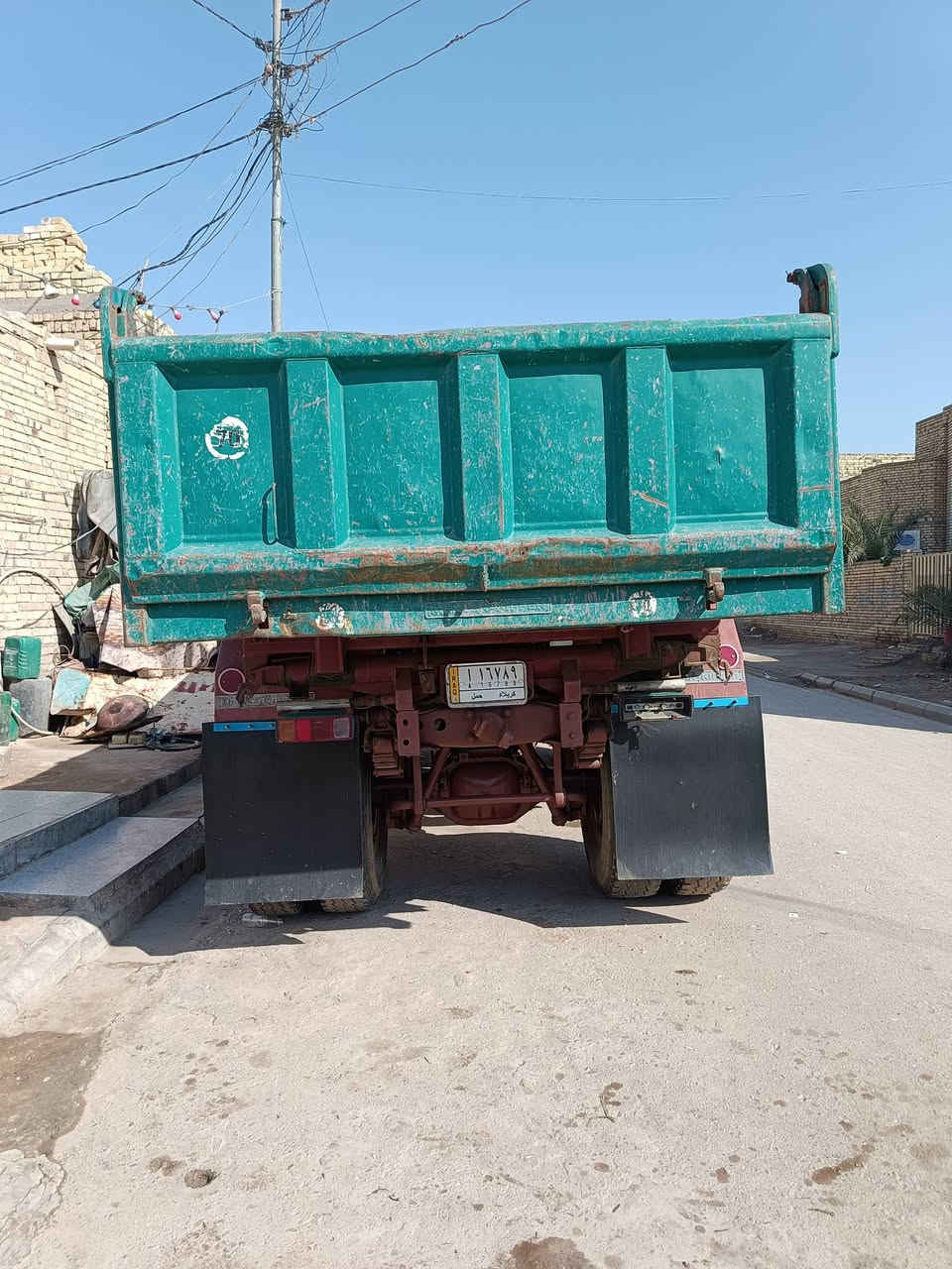 سلام عليكم البي 75البيع بلادي كلاب مكينه 25كير25 اكسن جيف 21 شاصي مكفول الاستفسار ***********
