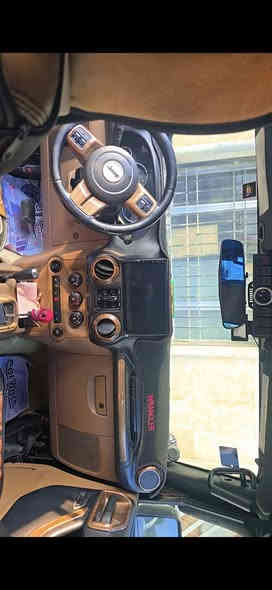 جيب رانكلر ٢٠١١ صحارى 
السياره بدون صبغ بدون تبديل بدون ايرباك 
كلش نظيفه ومابيهه نقص 
ماشيه  69 الف فقط 
السعر 163
للاستفسار ***********
