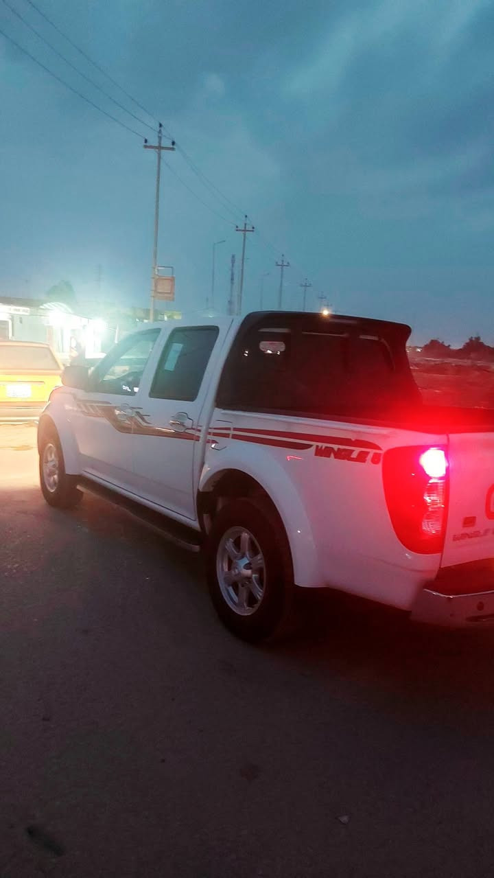 سلام عليكم كريت ويل مديل 2023سياره جديده مكفوله كفاله عامه حته من شخط ضريبه و غرامات مصفره كله رقم مثنى سياره بسامينه تحويل ثاني يوم رقم *********** المكان دوانيه الحمزه الشرقي 
سياره جديده مال جناي سياره ام الكامره شاشه وكامره نوعيه الوله تخم تاير جيس
