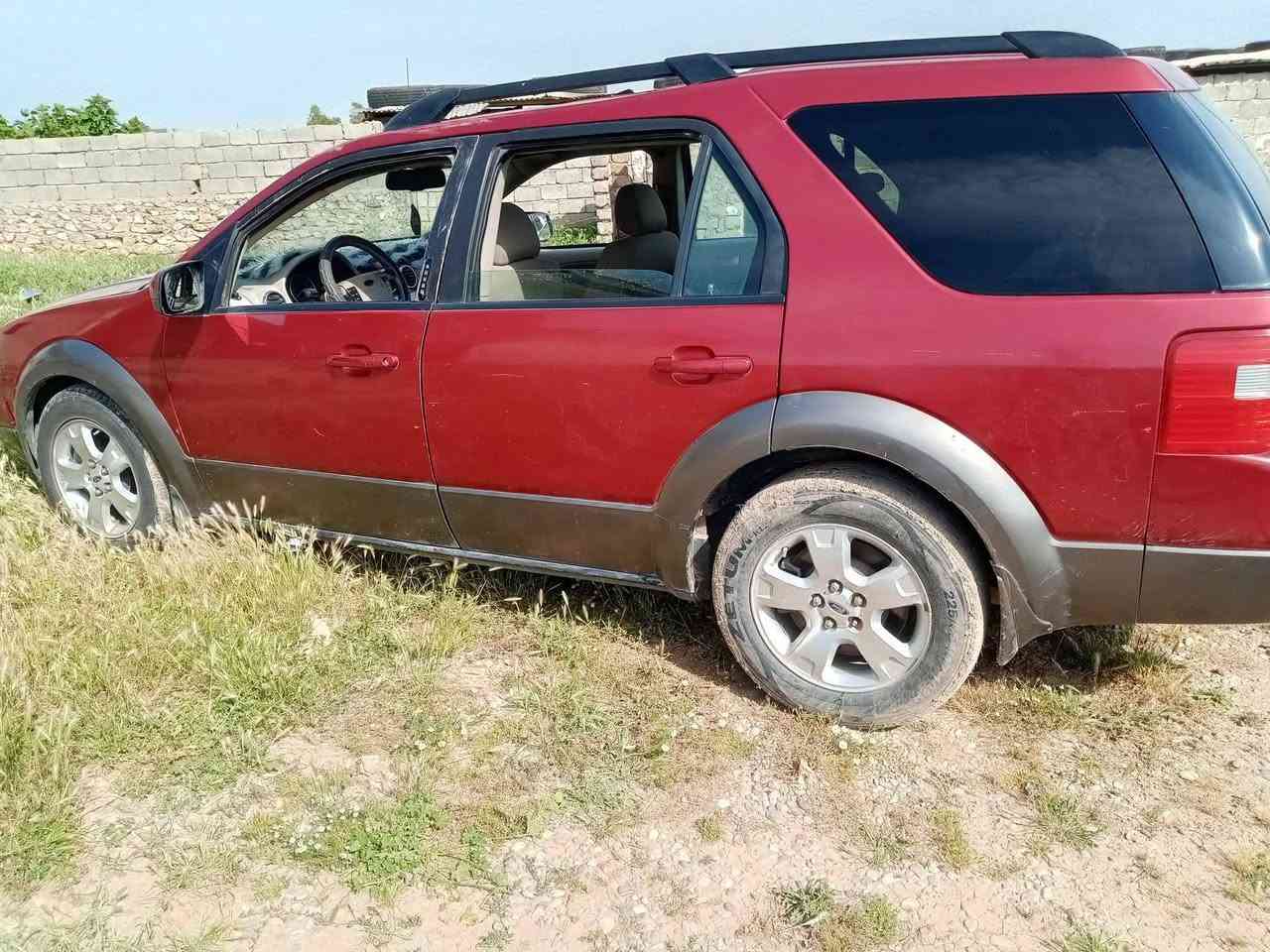 سياره فورد موديل ٢٠٠٥ للبيع رقم دولي محرك كير شرط مال سوناتا ٧راكب سياره جاهزة الشراي اتصال ***********
