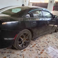 ورحمه الله وبركاته جارجر مديل 15 سياره ضربتها جاملغ بنيد فقط بدون تبدي...