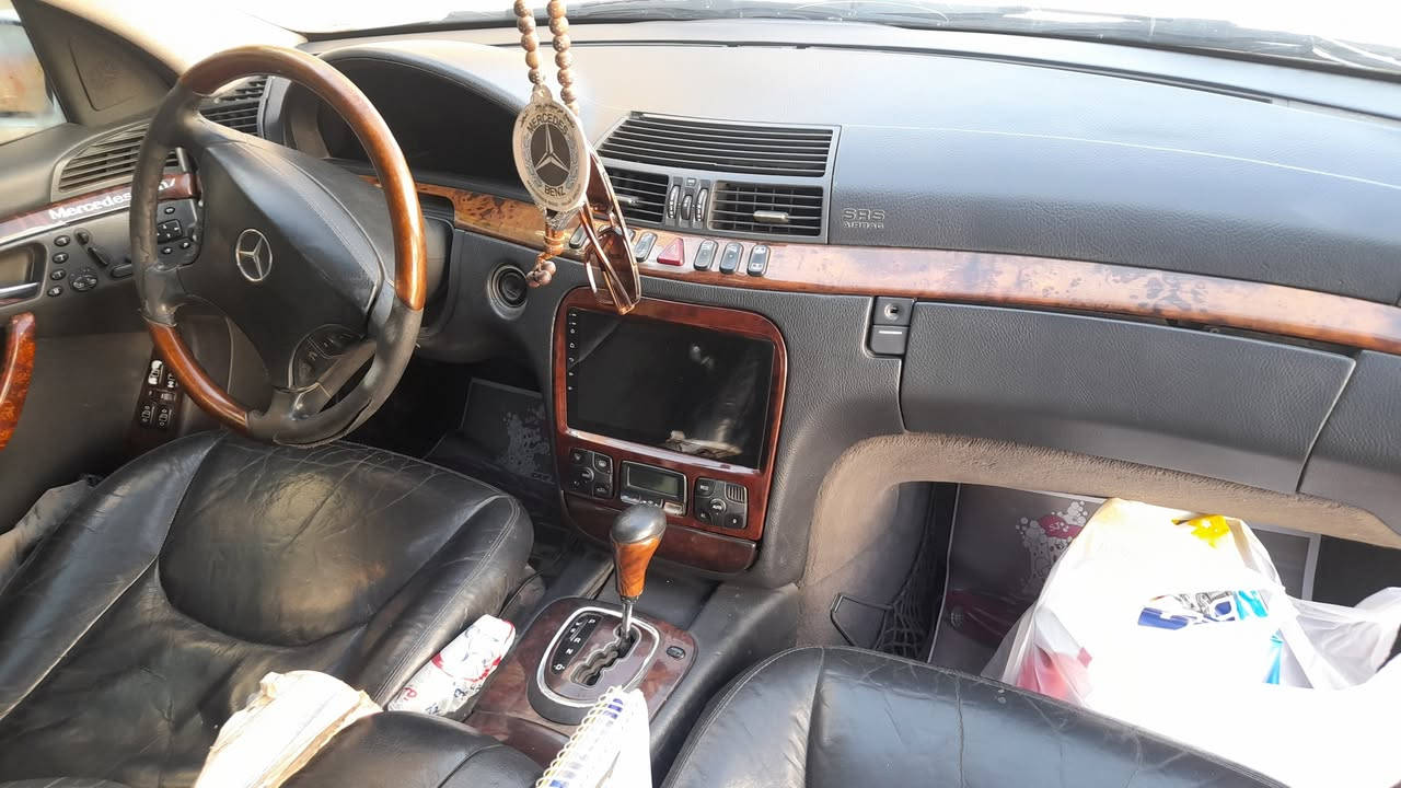 السلام عليكم مارسدس غواص s 500  ٨سلندر  امعلايه ومشتغلين بمعاملتهه وباقي بس القرص رقمهه ذي قار موديلهه 2001   بيهه صبغات مكفوله من الكصه والضربه  القويه عنوان السياره نجف  *********** السعر ٦٥
