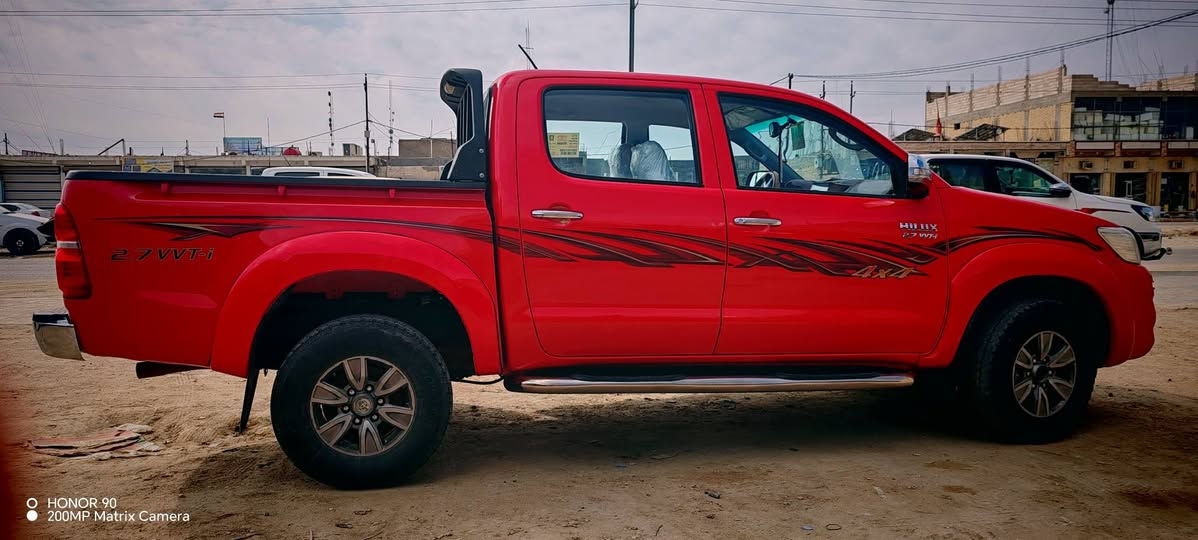 فورويل كويتي موديل 14 للبيع كفاله عامه مكاني سماوه رقمها بصره انكليزي بأسمي السعر 225 وبيها مجال الاستفسار ***********
***********
