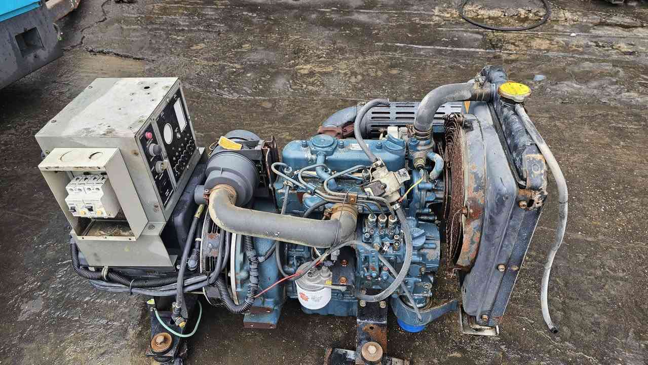 بيع مولدات كابوات جمال ومفراد العنوان بصره *********** حسين *********** عدنان
