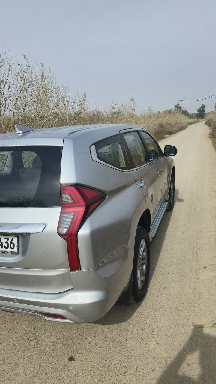 السلام عليكم بيع فقط اعذر عن المراوس منتيرو سبورت  موديل 20  بأسمي رقم اربيل    يرا  طاحت على  البنيد حديه وبدلنا فقط  ايرباكاتها كلها سليمه البجم كبس شركه  ماشيه 91  السعر193 وبيها مجال العنوان ديالى بعقوبه للستفسار على الرقم ***********
