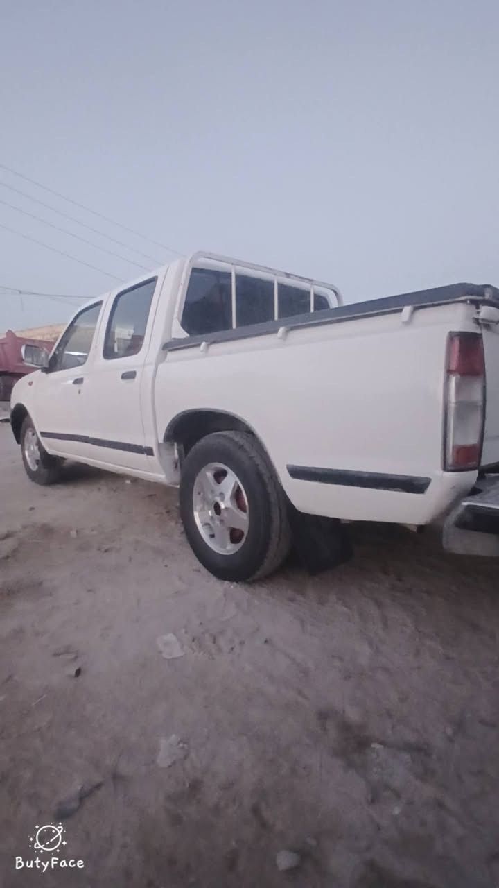 سلام عليكم بيكم نيسان موديل 9بابطين رقم بصره ألماني سنوية 28مشروع وطني كفالة من الكص وضربه القويه مصبوقة حزام فقط العنوان ناصريه المركز سعر ***********
