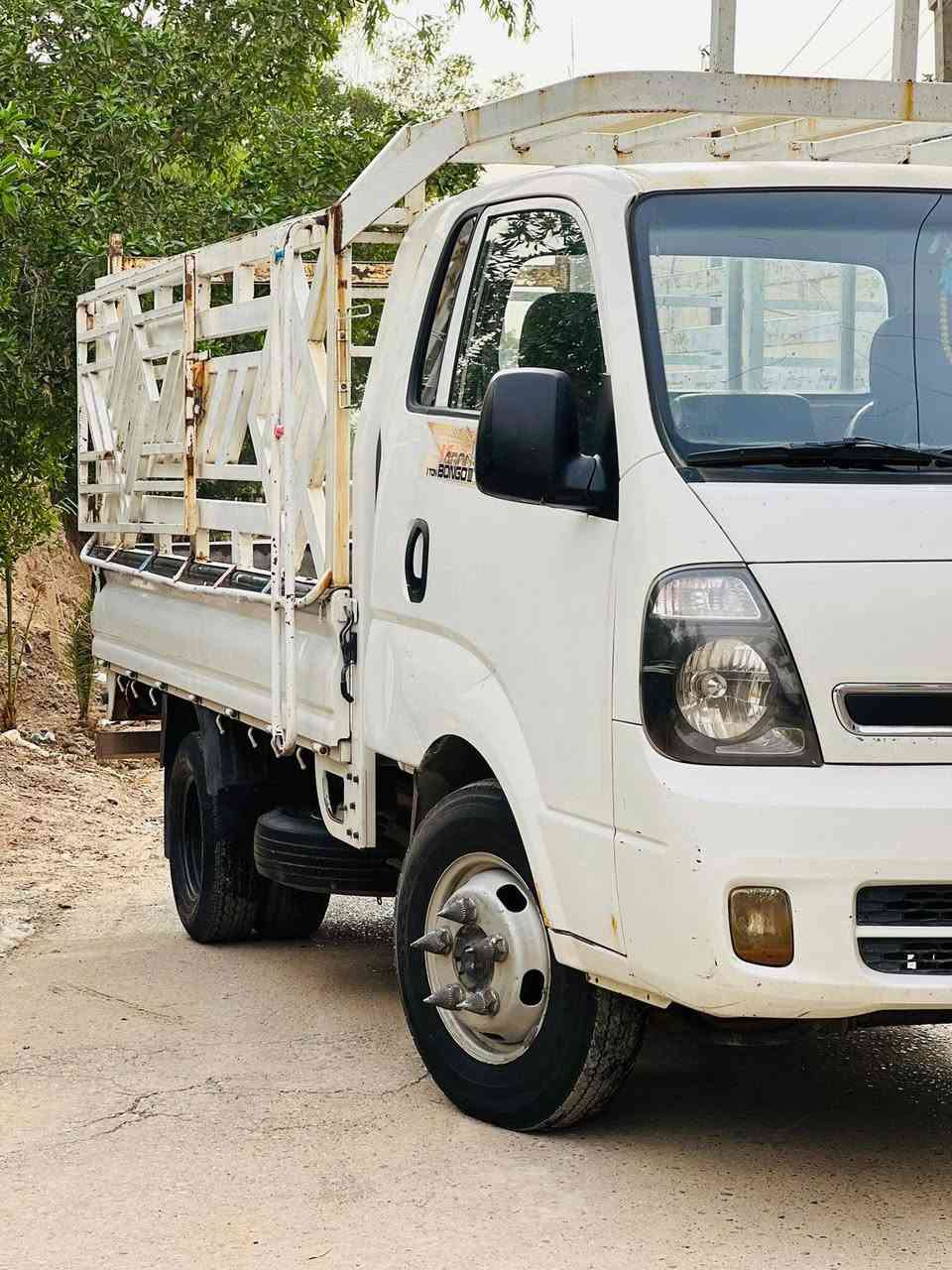 السلام عليكم
كيا بنگو فحل
موديل 16
محرك 4000
سياره كفاله گير محرك تبريد ومابيها لا ضربه ولاصبغ
رقم بغداد مشروع وطني بااسمي تحويل ثاني يوم
مكان السياره بغداد سيطره الشعب القديمه
سعر السياره 130 وبيها مجال
الاتصال على الرقم
***********
غير متواجد ع الفيس
