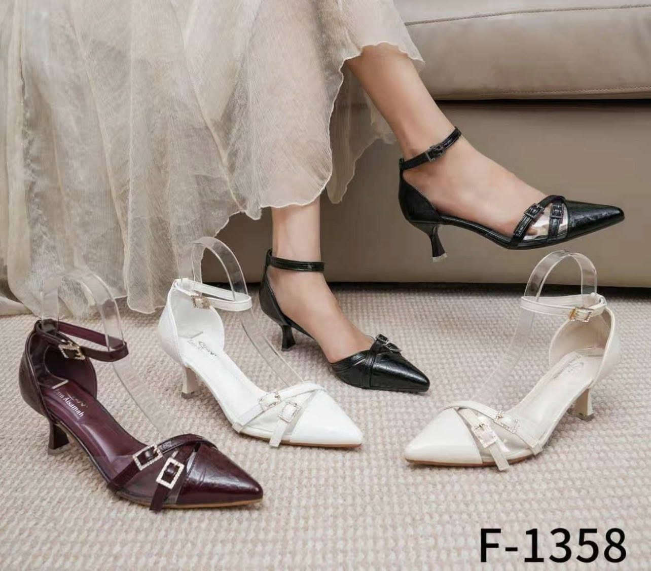 كعب مختلف عالي ناصي بكميات قليله كلش صيفي ماستر كوالتي للاستفسار ***********
واتساب
