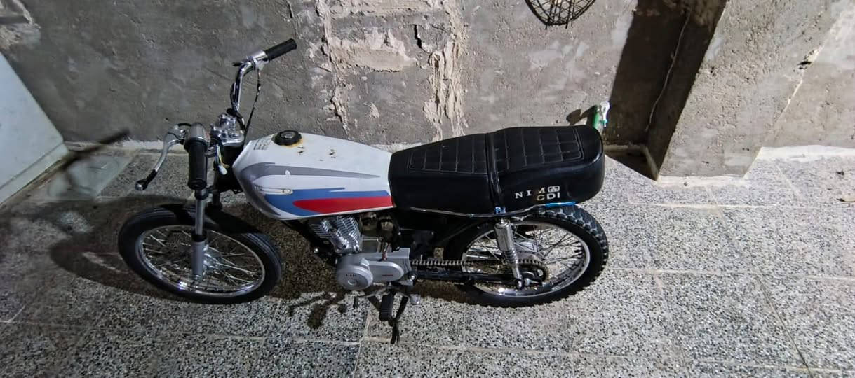 كلك مديل 20سعر 250 وبيها محال


**إذا كنت صاحب هذا الإعلان وتريد حذفه لأي سبب، رجاءا أرسل رسالة إلى الدعم الفني**