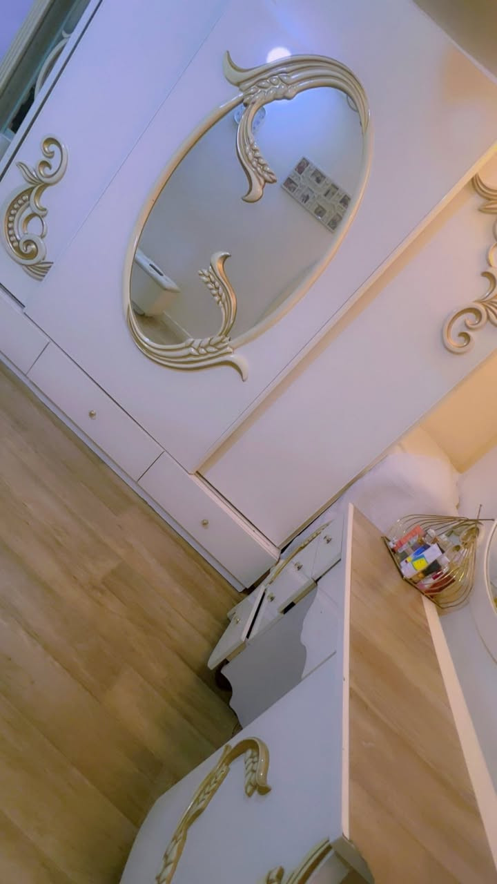 غرفة  مستعملة للبيع   سعر ٣٠٠ الف بيهة مجال  بيهة كصة بتاج الجرباية


**إذا كنت صاحب هذا الإعلان وتريد حذفه لأي سبب، رجاءا أرسل رسالة إلى الدعم الفني**