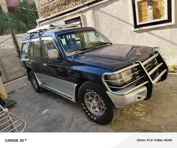 سلام عليكم باجيرو للبيع موديل ٩٩ رقم اربيل نكليزي سنويه ٢٨ لغايه سياره مكفولة من محرك تبريد تخم تاير  دوشمه كله وضع شركه شرط ما ملعوب بيهة كله شغال  سياره مال جناي ماكو شي طافي بيهة شرط التحويل مباشر العنوان بغداد مدينه الصدر رقم *********** سعر ٧٥ وبيهة مجال خوان لما يعجبه عبر المنشور اعتذر على الطاله المنشور
